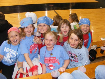 Group of Elementary Students cheering on the Bobcats! 